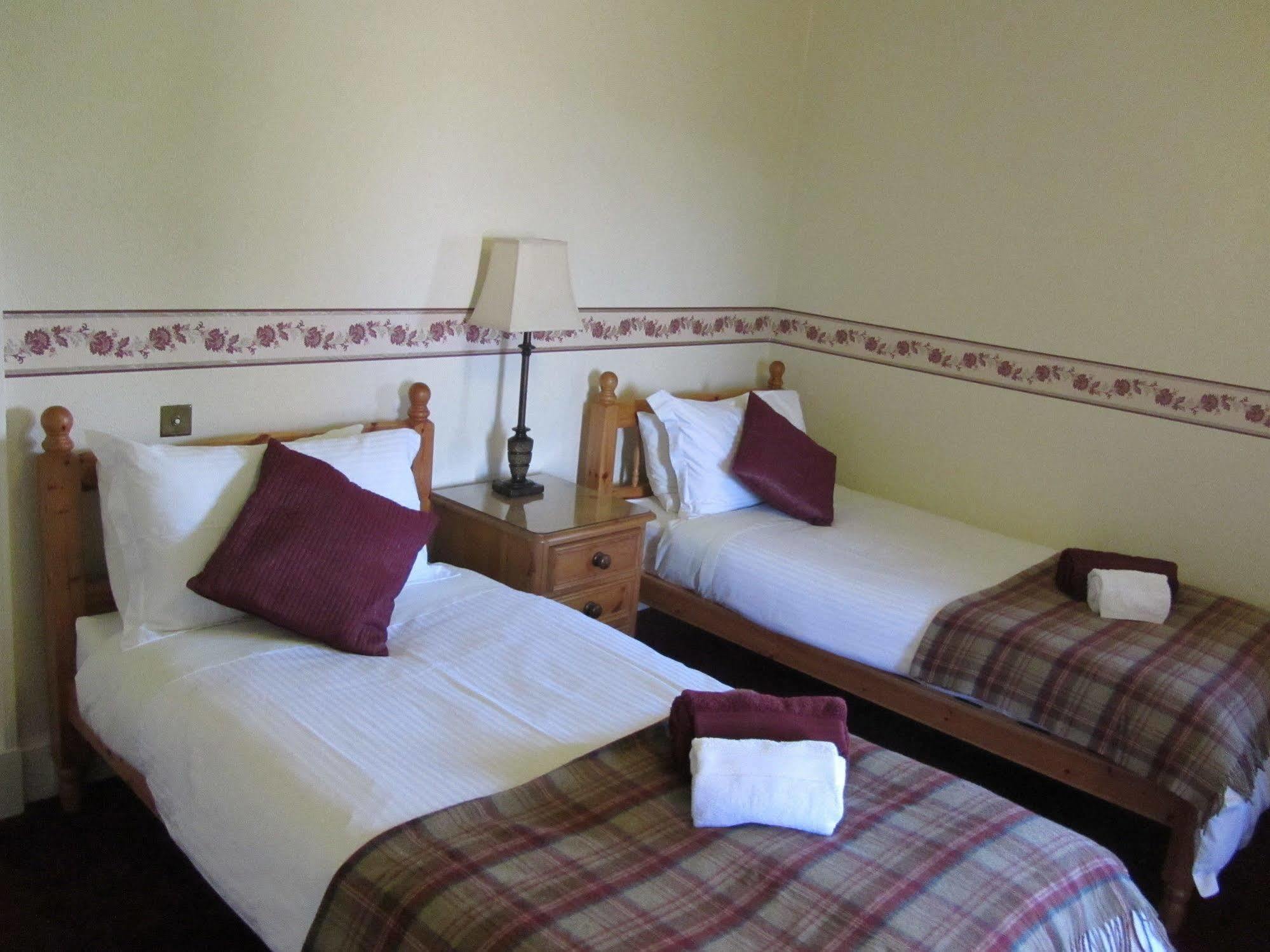 Rossmor Bed & Breakfast Grantown-on-Spey Zewnętrze zdjęcie