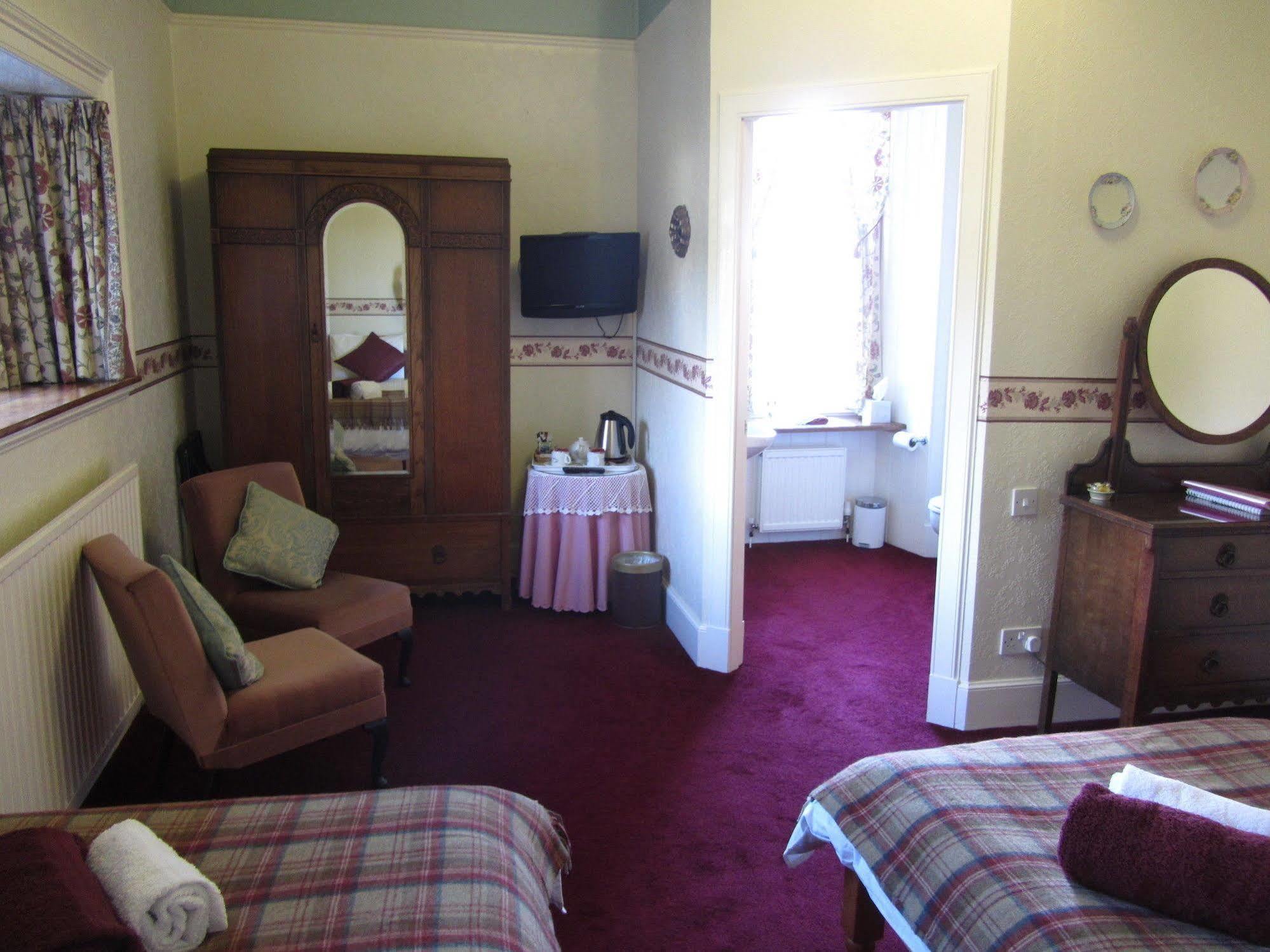 Rossmor Bed & Breakfast Grantown-on-Spey Zewnętrze zdjęcie