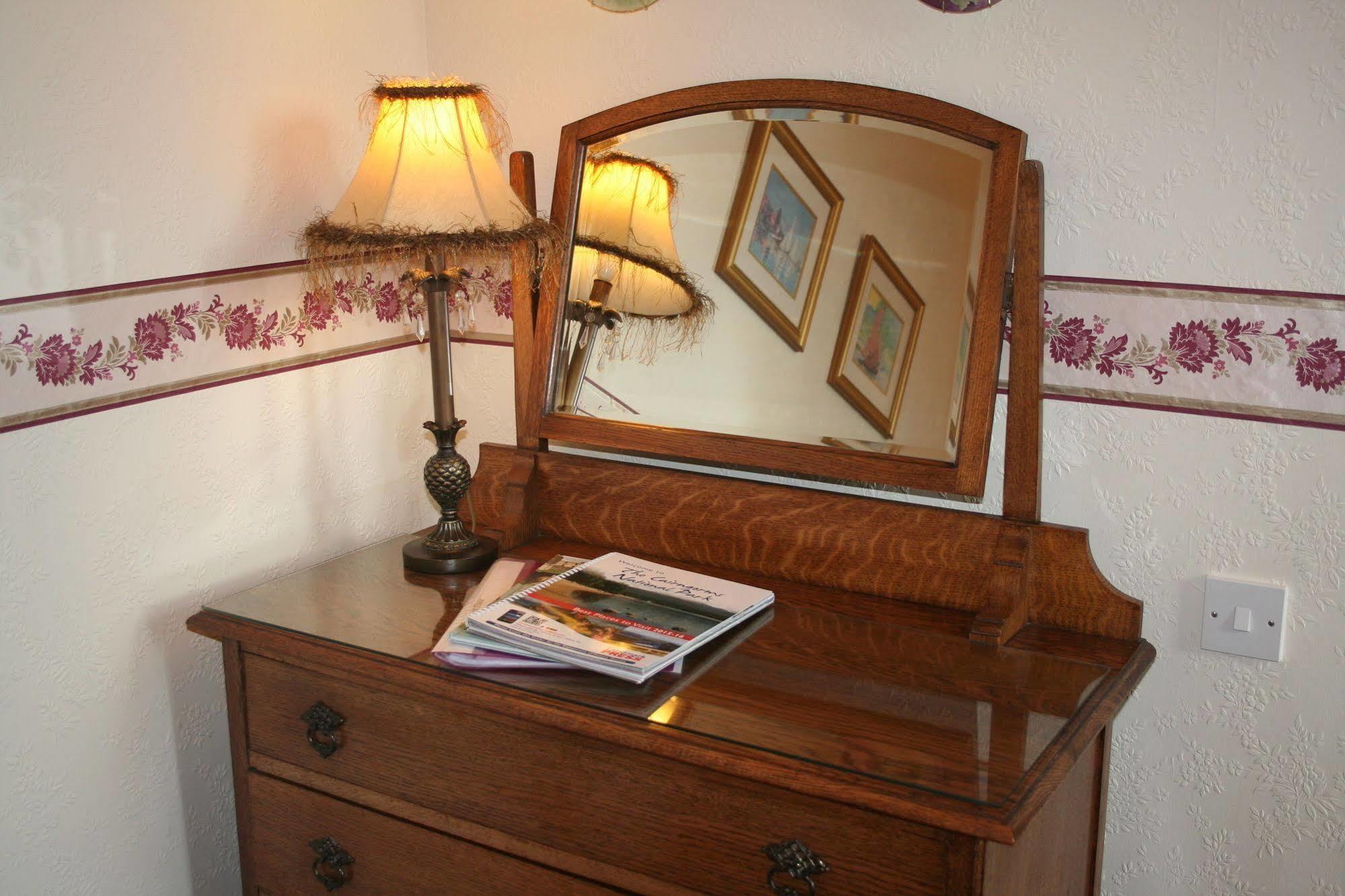 Rossmor Bed & Breakfast Grantown-on-Spey Zewnętrze zdjęcie