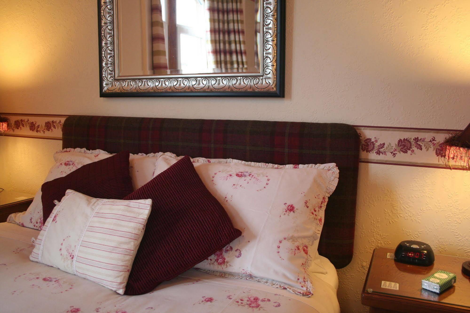 Rossmor Bed & Breakfast Grantown-on-Spey Zewnętrze zdjęcie